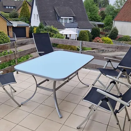 Monteurwohnung 4 & Wlan Apartmán